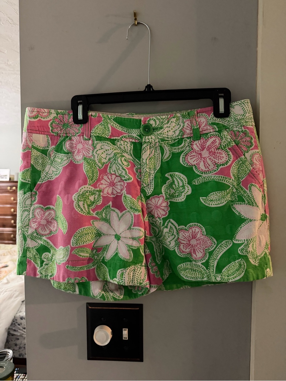 Lilly Pulitzer Pink Green Floral Shorts Size 10 Preppy Resort